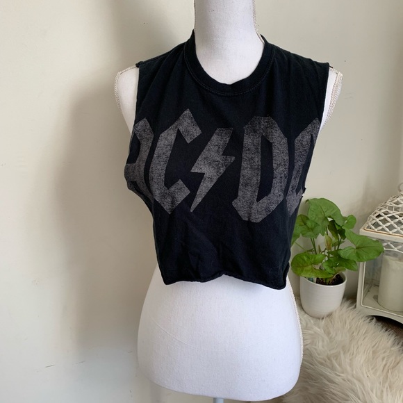 goodie two sleeves Tops - 🌵AC/DC 🌵Cropped band tank